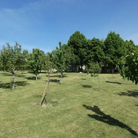 Du Sillot Bed & Breakfast *